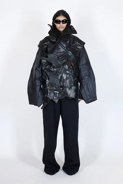 Look 19